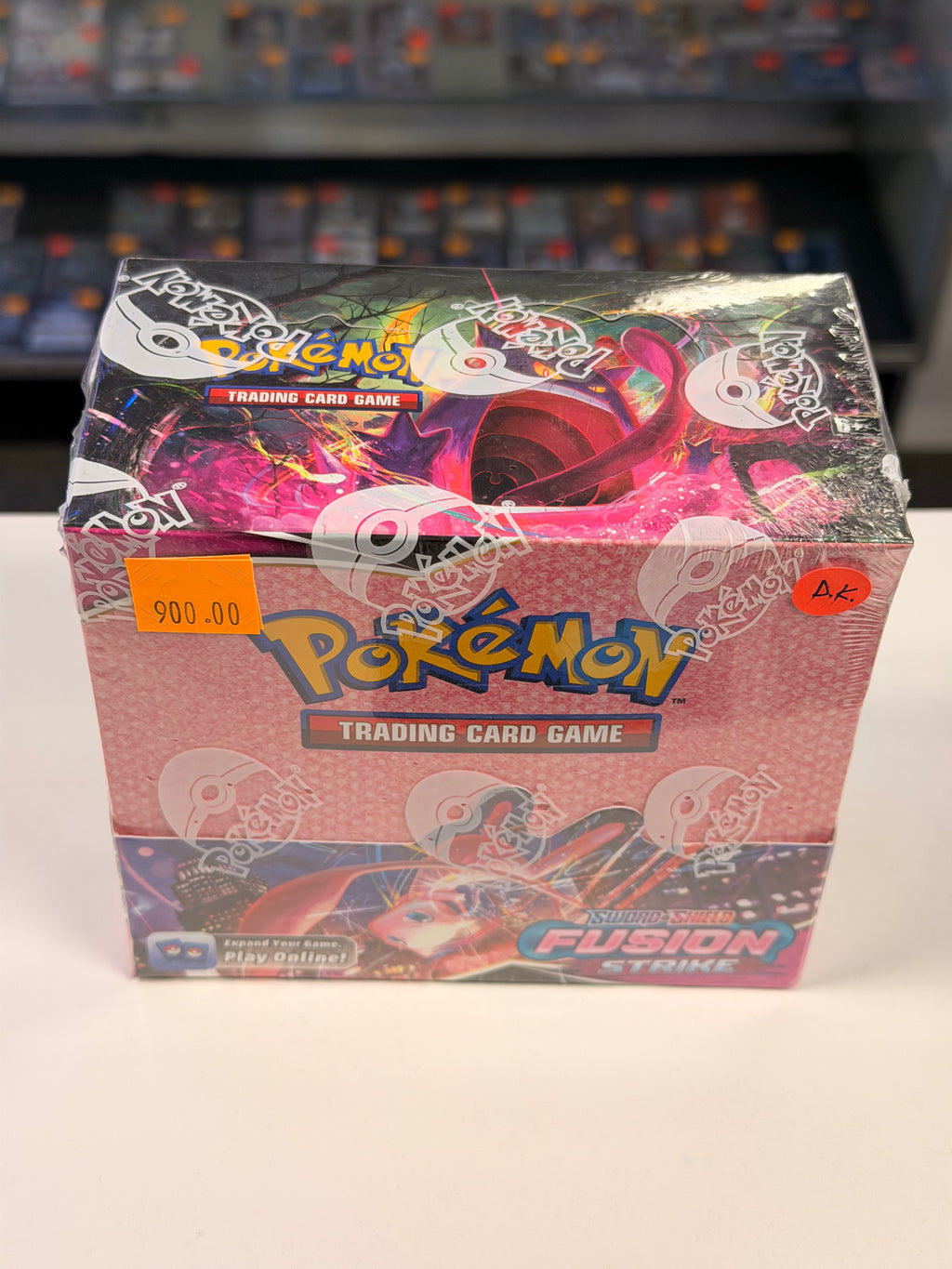 Pokemon TCG: Sword & Shield - Fusion Strike Booster Box (36 Packs)
