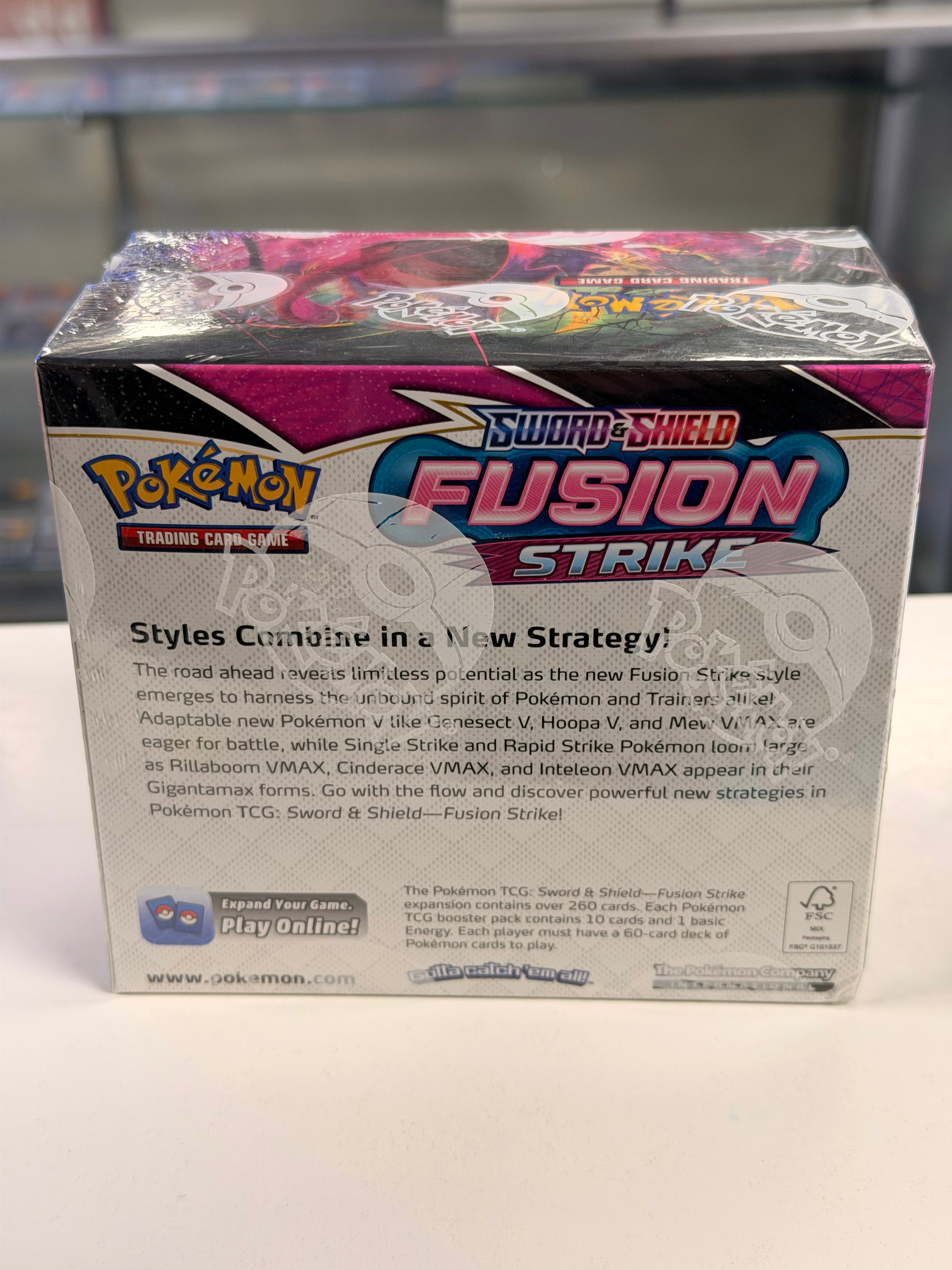 Pokemon TCG: Sword & Shield - Fusion Strike Booster Box (36 Packs)